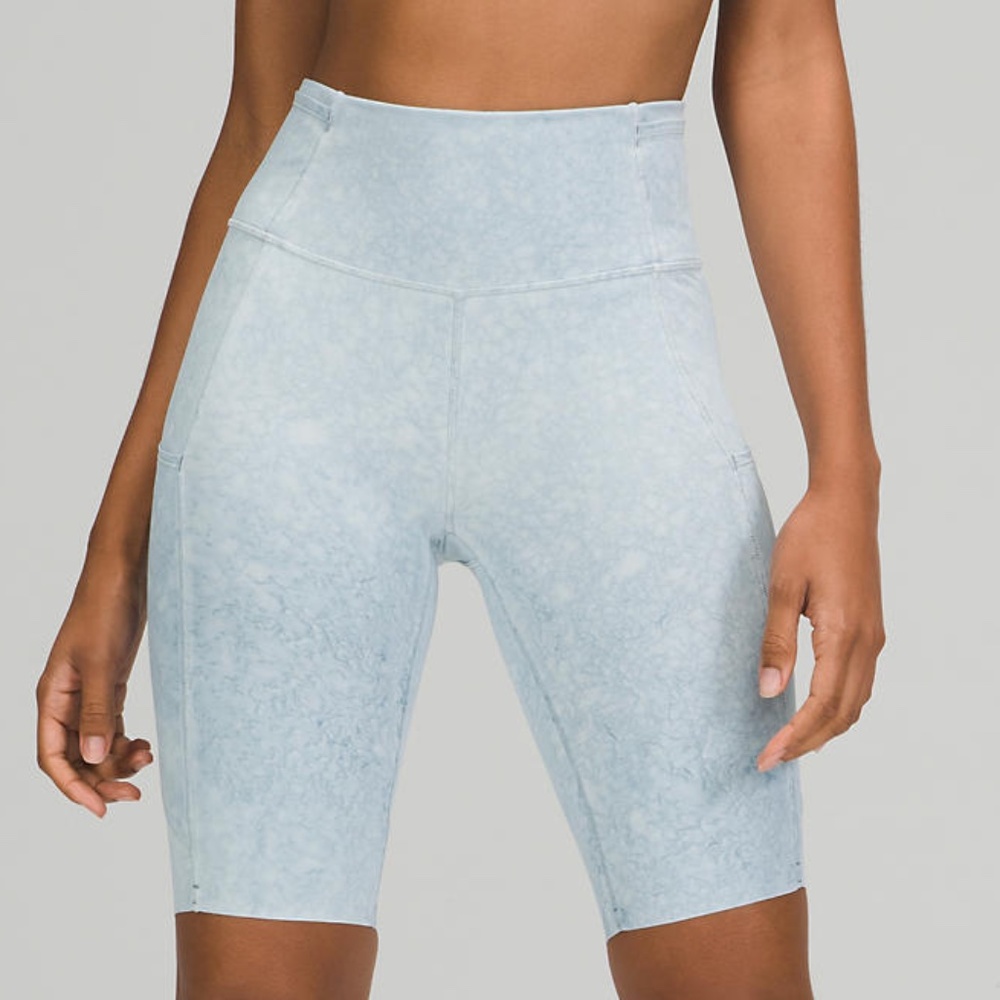 NWT Lululemon Fast and Free High Rise Short 10"